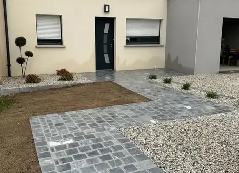 pisciniste Baulon-1
